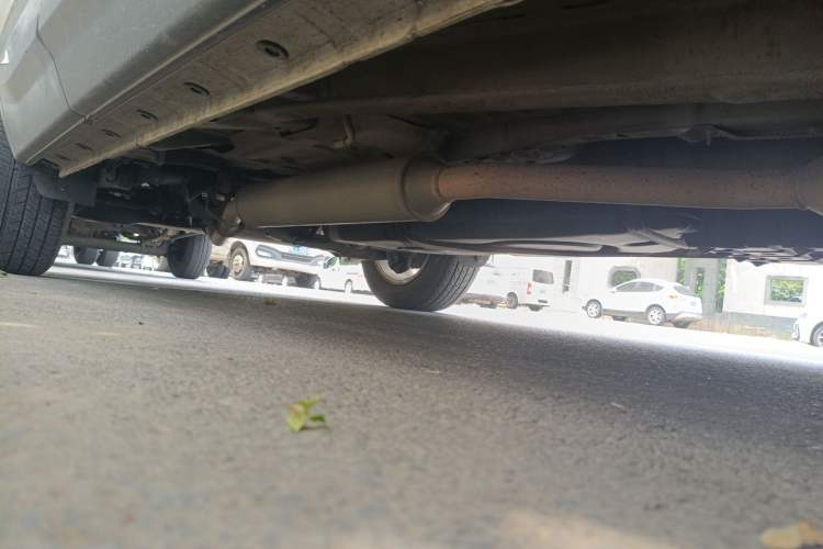 Used CHANGAN CS75 2017 Shangkui Edition 1.5T Manual Fengxiang Model Chassis Front Right