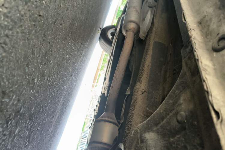 Used CHANGAN CS75 2017 Shangkui Edition 1.5T Manual Fengxiang Model Chassis Front Right