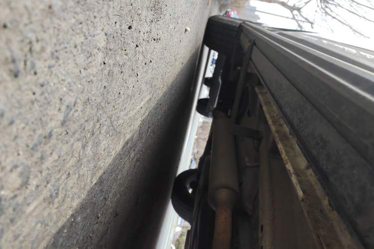 Used CHANGAN CS75 2017 Shangkui Edition 1.5T Manual Fengxiang Model Chassis Front Right
