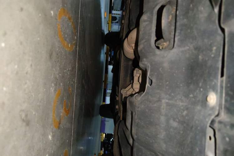 Used CHANGAN CS75 2017 Shangku Edition 1.5T Manual ZhiXiang Model Chassis Front