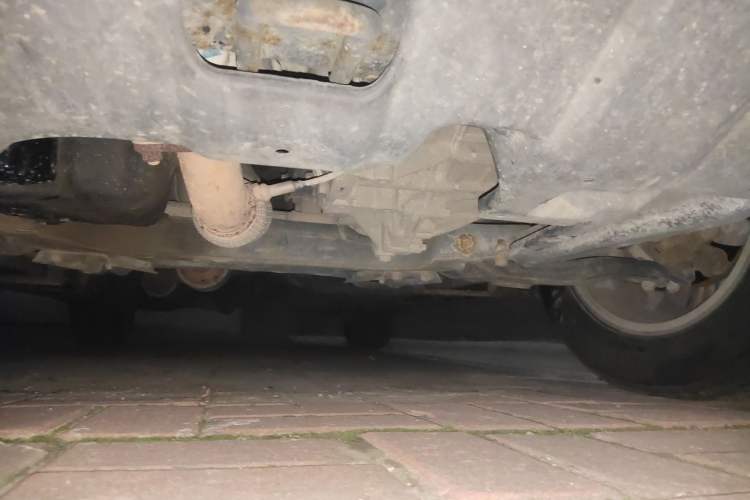 Used CHANGAN CS75 2017 Shangkui Edition 1.5T Manual Fengxiang Model Chassis Front