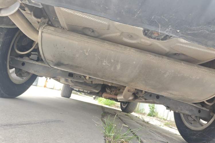 Used CHANGAN CS75 2017 Shangkui Edition 1.5T Automatic Fengxiang Model Chassis Rear