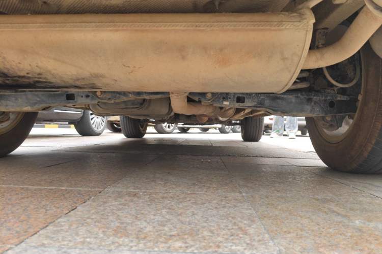 Used CHANGAN CS75 2017 Shangku Edition 1.5T Manual ZhiXiang Model Chassis Rear
