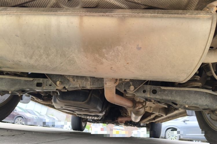 Used CHANGAN CS75 2017 Shangkui Edition 1.5T Automatic Fengxiang Model Chassis Rear