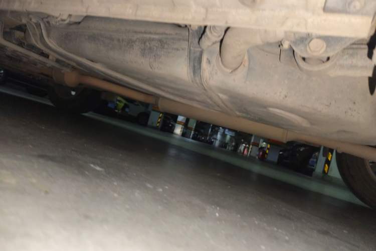 Used CHANGAN CS75 2017 Shangkui Edition 1.5T Manual Fengxiang Model Chassis Rear Left