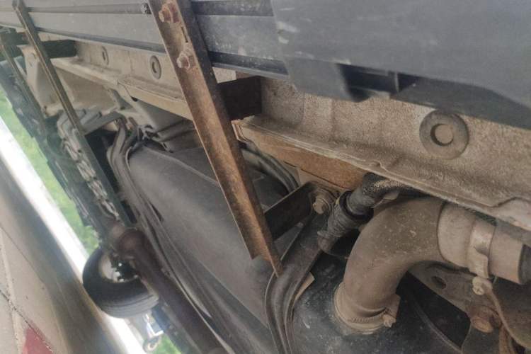 Used CHANGAN CS75 2017 Shangkui Edition 1.5T Automatic Fengyue Model Chassis Rear Left