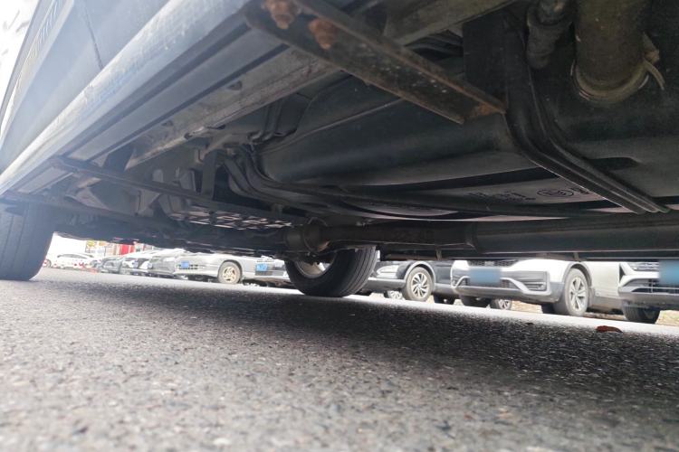 Used CHANGAN CS75 2017 Shangkui Edition 1.5T Automatic Fengxiang Model Chassis Rear Left