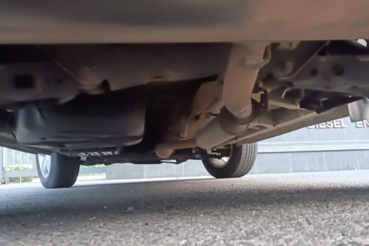 Used CHANGAN CS75 2017 Shangku Edition 1.5T Manual ZhiXiang Model Chassis Rear