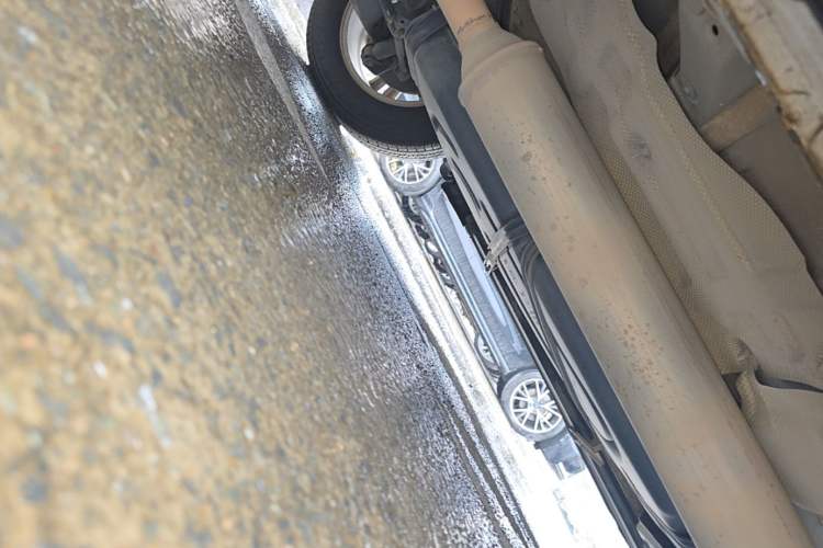 Used CHANGAN CS75 2017 Shangkui Edition 1.5T Manual Fengxiang Model Chassis Rear Right