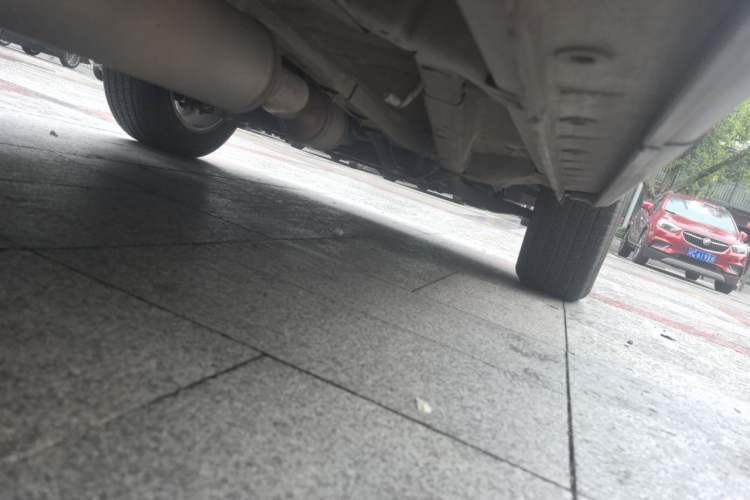 Used CHANGAN CS75 2017 Shangkui Edition 1.5T Automatic Fengyue Model Chassis Rear Right