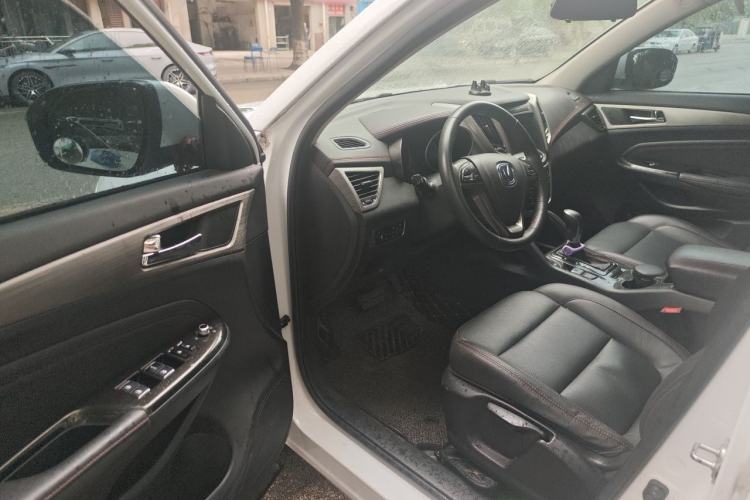 Used CHANGAN CS75 2017 Shangkui Edition 1.5T Automatic Fengyue Model Driver Seat