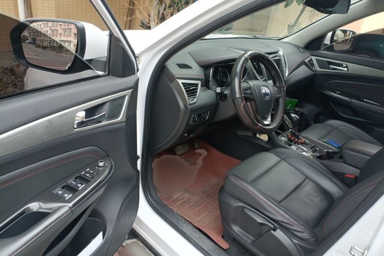 Used CHANGAN CS75 2017 Shangkui Edition 1.5T Automatic Fengxiang Model Driver Seat