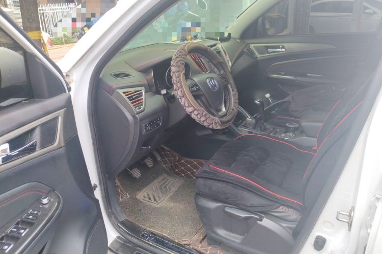 Used CHANGAN CS75 2017 Shangkui Edition 1.5T Manual Fengxiang Model Driver Seat