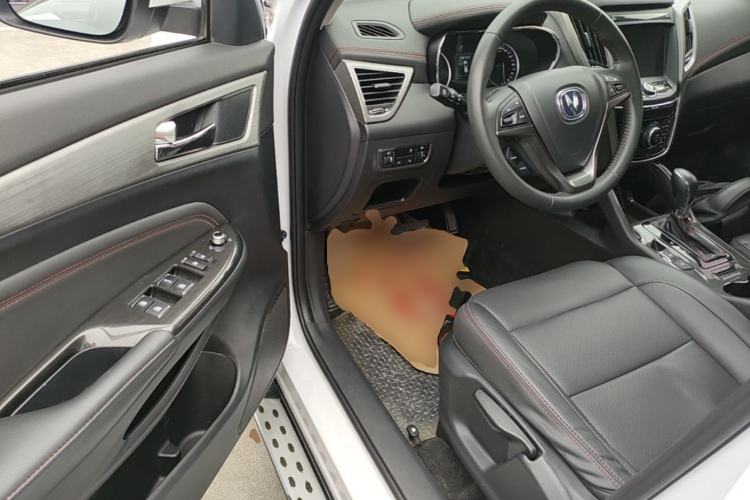 Used CHANGAN CS75 2017 Shangkui Edition 1.5T Automatic Fengxiang Model Driver Seat