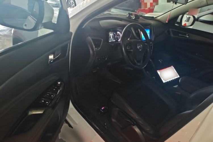 Used CHANGAN CS75 2017 Shangkui Edition 1.5T Manual Fengxiang Model Driver Seat