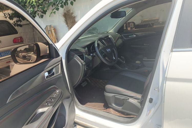 Used CHANGAN CS75 2017 Shangkui Edition 1.5T Automatic Fengyue Model Driver Seat