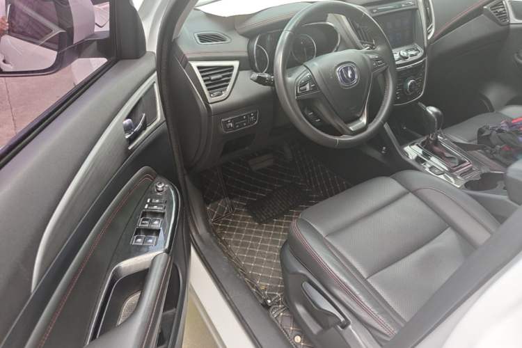 Used CHANGAN CS75 2017 Shangkui Edition 1.5T Automatic Fengyue Model Driver Seat