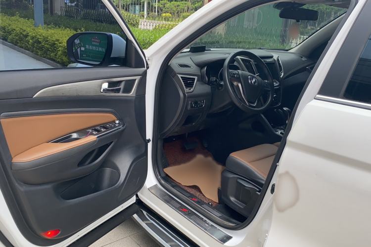 Used CHANGAN CS75 2017 Shangkui Edition 1.5T Automatic Fengyue Model Driver Seat
