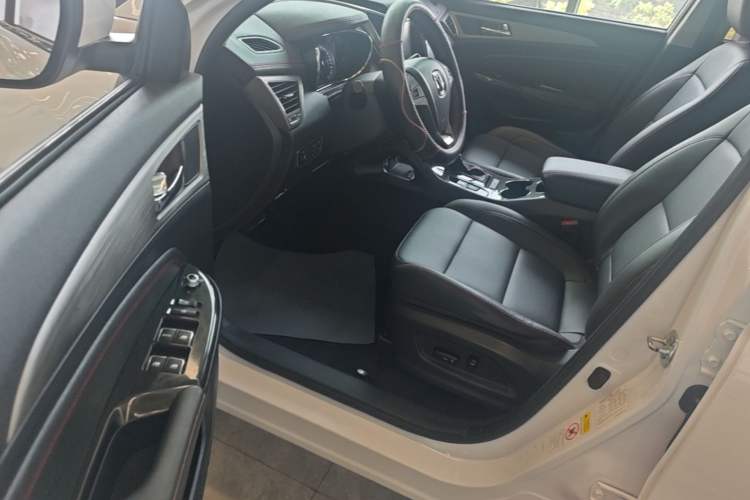 Used CHANGAN CS75 2017 Shangkui Edition 1.5T Automatic Sharp Model Driver Seat
