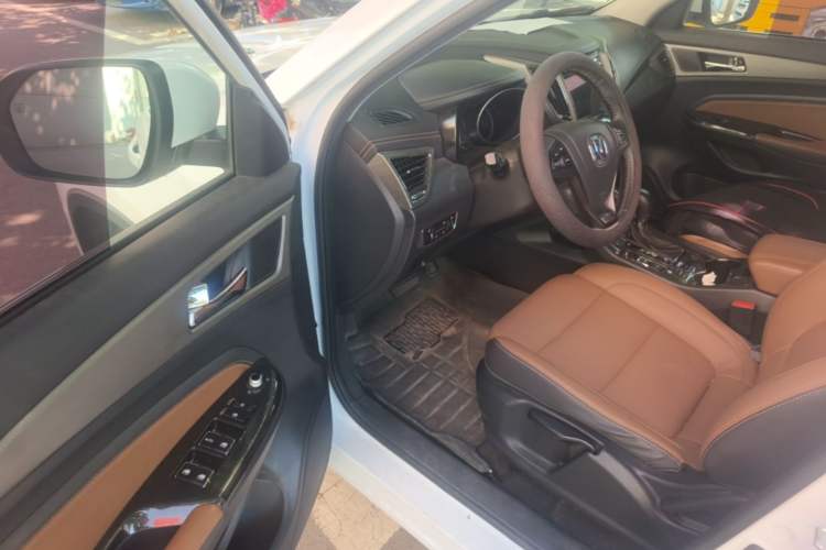 Used CHANGAN CS75 2017 Shangkui Edition 1.5T Automatic Fengyue Model Driver Seat