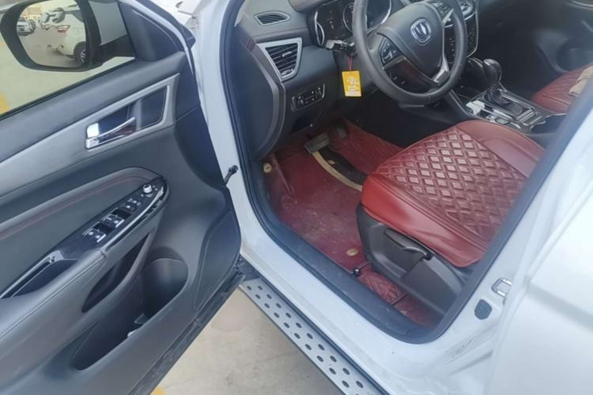 Used CHANGAN CS75 2017 Shangkui Edition 1.5T Automatic Fengxiang Model Driver Seat