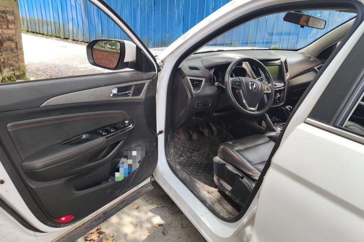Used CHANGAN CS75 2017 Shangkui Edition 1.5T Manual Enjoyment Model Driver Seat
