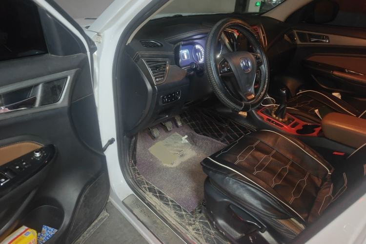 Used CHANGAN CS75 2017 Shangkui Edition 1.5T Manual Fengxiang Model Driver Seat