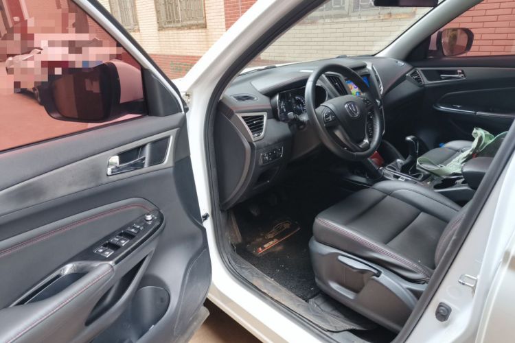 Used CHANGAN CS75 2017 Shangkui Edition 1.5T Manual Enjoyment Model Driver Seat