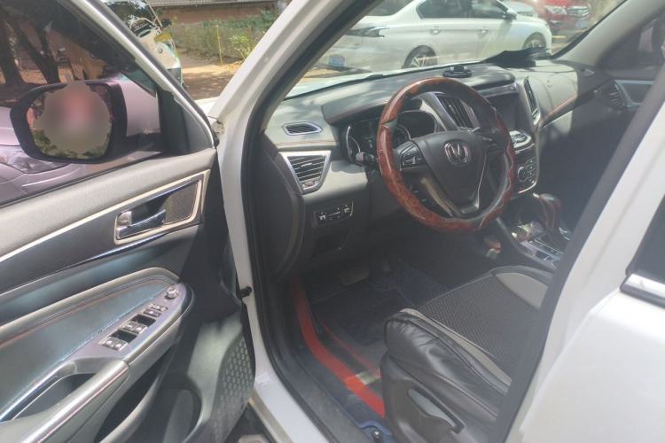 Used CHANGAN CS75 2017 Shangkui Edition 1.5T Automatic Fengxiang Model Driver Seat