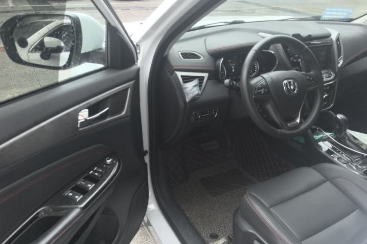 Used CHANGAN CS75 2017 Shangkui Edition 1.5T Automatic Fengyue Model Driver Seat