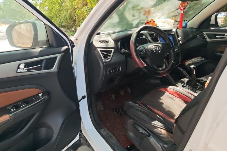 Used CHANGAN CS75 2017 Shangkui Edition 1.5T Manual Fengxiang Model Driver Seat