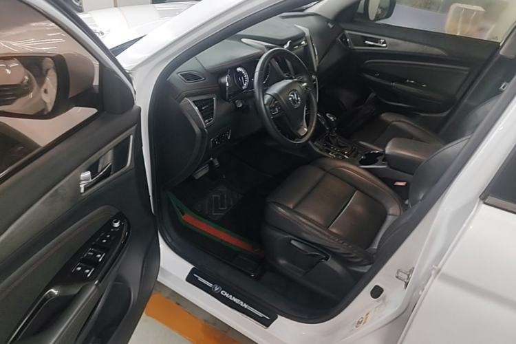 Used CHANGAN CS75 2017 Shangkui Edition 1.5T Automatic Fengxiang Model Driver Seat