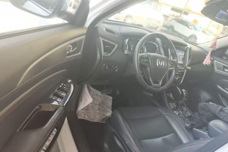 Used CHANGAN CS75 2017 Shangkui Edition 1.5T Automatic Fengyue Model Driver Seat