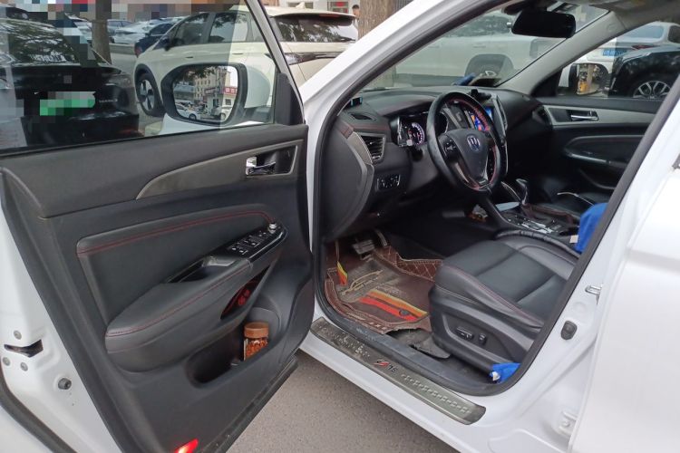 Used CHANGAN CS75 2017 Shangkui Edition 1.5T Automatic Sharp Model Driver Seat