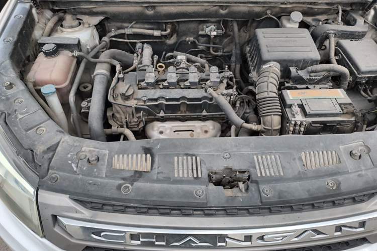 Used CHANGAN CS75 2017 Shangkui Edition 1.5T Automatic Fengxiang Model Engine Bay