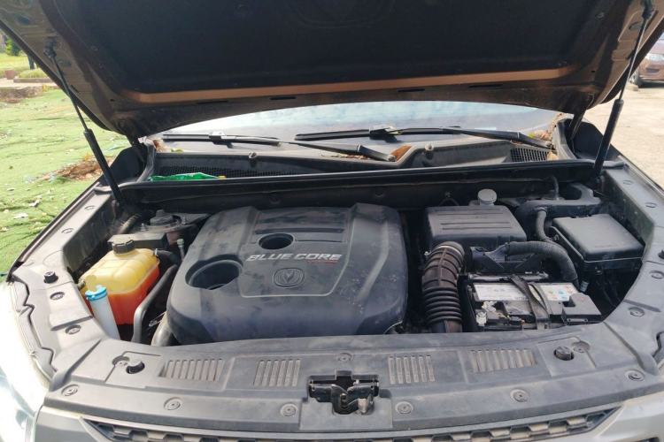 Used CHANGAN CS75 2017 Shangku Edition 1.5T Manual ZhiXiang Model Engine Bay