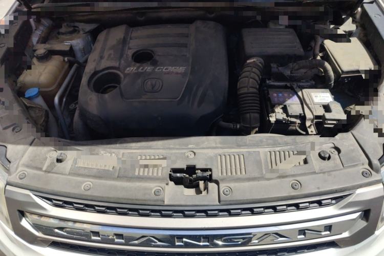 Used CHANGAN CS75 2017 Shangkui Edition 1.5T Manual Fengxiang Model Engine Bay