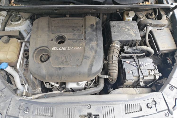 Used CHANGAN CS75 2017 Shangkui Edition 1.5T Automatic Fengyue Model Engine Bay