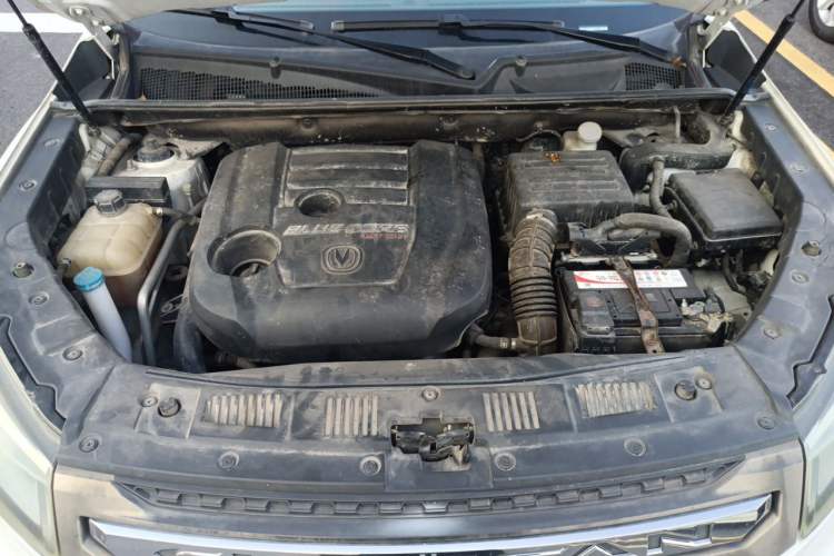 Used CHANGAN CS75 2017 Shangkui Edition 1.5T Automatic Fengyue Model Engine Bay