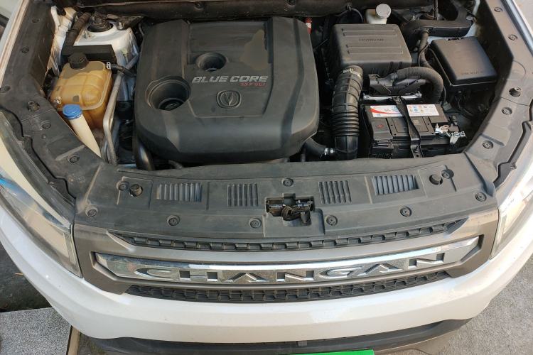 Used CHANGAN CS75 2017 Shangkui Edition 1.5T Automatic Fengxiang Model Engine Bay