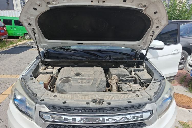 Used CHANGAN CS75 2017 Shangkui Edition 1.5T Automatic Fengxiang Model Engine Bay