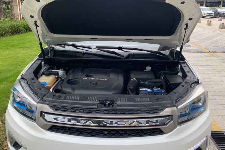 Used CHANGAN CS75 2017 Shangkui Edition 1.5T Automatic Fengyue Model Engine Bay
