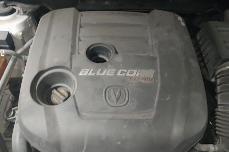Used CHANGAN CS75 2017 Shangkui Edition 1.5T Automatic Fengxiang Model Engine Bay