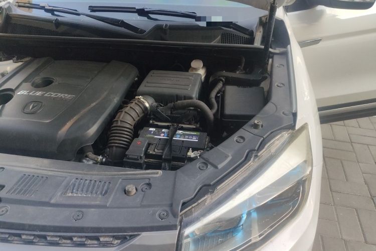 Used CHANGAN CS75 2017 Shangkui Edition 1.5T Automatic Fengyue Model Engine Bay Left