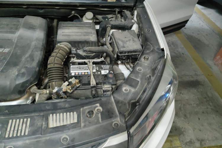 Used CHANGAN CS75 2017 Shangku Edition 1.5T Manual ZhiXiang Model Engine Bay Left