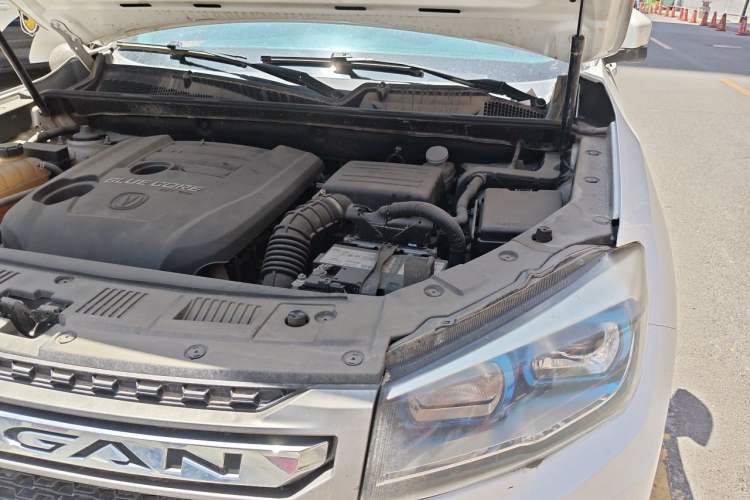Used CHANGAN CS75 2017 Shangkui Edition 1.5T Manual Fengxiang Model Engine Bay Left