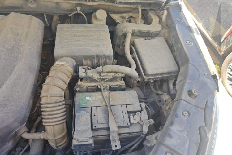 Used CHANGAN CS75 2017 Shangkui Edition 1.5T Automatic Fengxiang Model Engine Bay Left