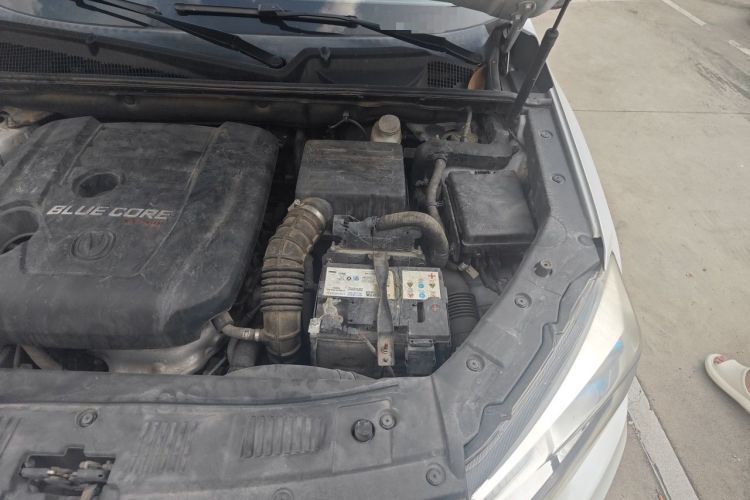 Used CHANGAN CS75 2017 Shangku Edition 1.5T Manual ZhiXiang Model Engine Bay Left