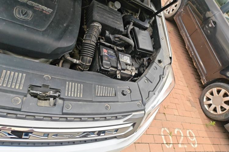 Used CHANGAN CS75 2017 Shangkui Edition 1.5T Automatic Fengxiang Model Engine Bay Left