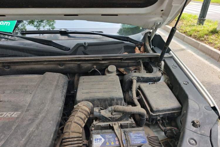 Used CHANGAN CS75 2017 Shangkui Edition 1.5T Manual Fengxiang Model Engine Bay Left